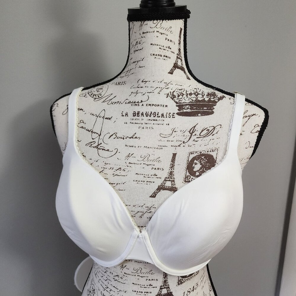 NWOT, Women's, Victoria's Secret Perfect Shape Bra